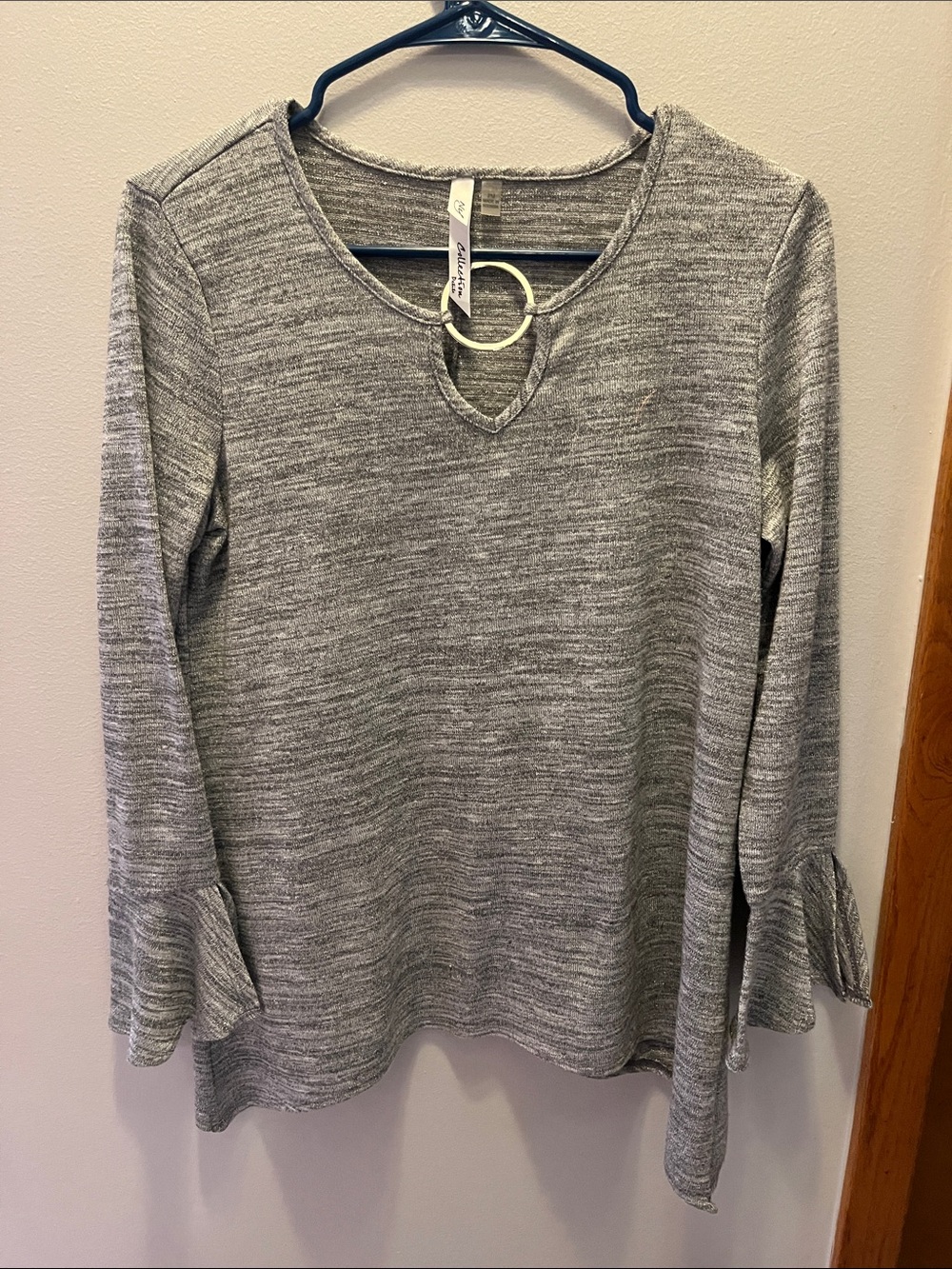 NY Collection Heather Gray Shimmery Long-Sleeve Top with Ring Keyhole